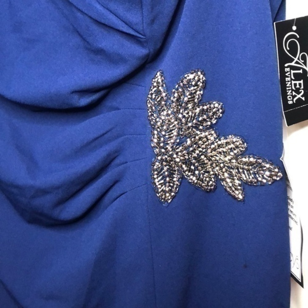 Alex Evening Navy Blue side ruched dress 2… - Picture 6 of 6